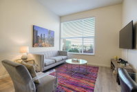 Urban Flat Apartments  San Mateo Accommodation Dallas