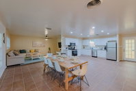 Vacation Texas House 5 min to Fiesta Texas  SeaWorld with GameRoom Accommodation Dallas