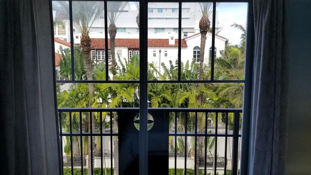 Versace Mansion View Suite - thumb 2