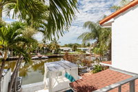 Villa San Souci Waterfront w/ Outdoor Bar  BBQ Accommodation Dallas