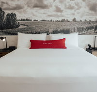 Vinland Hotel and Lounge - Accommodation Dallas