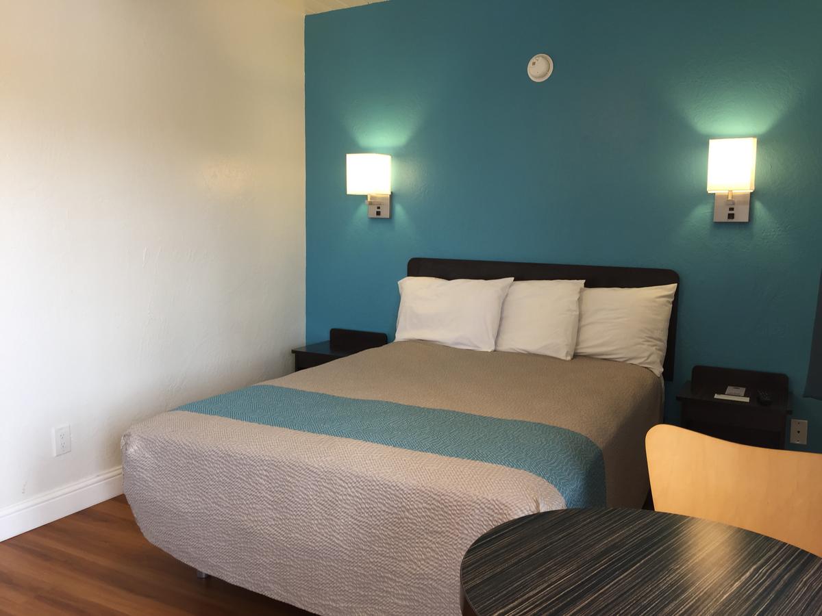 Motel 6 Pismo Beach - Pacific Ocean - thumb 3