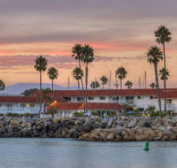 Oceanside Marina Suites - A Waterfront Hotel - Accommodation Dallas