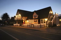 Booking Solvang Accommodation Dallas