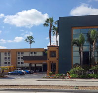 Quality Inn  Suites Los Angeles Airport - LAX - Accommodation Dallas