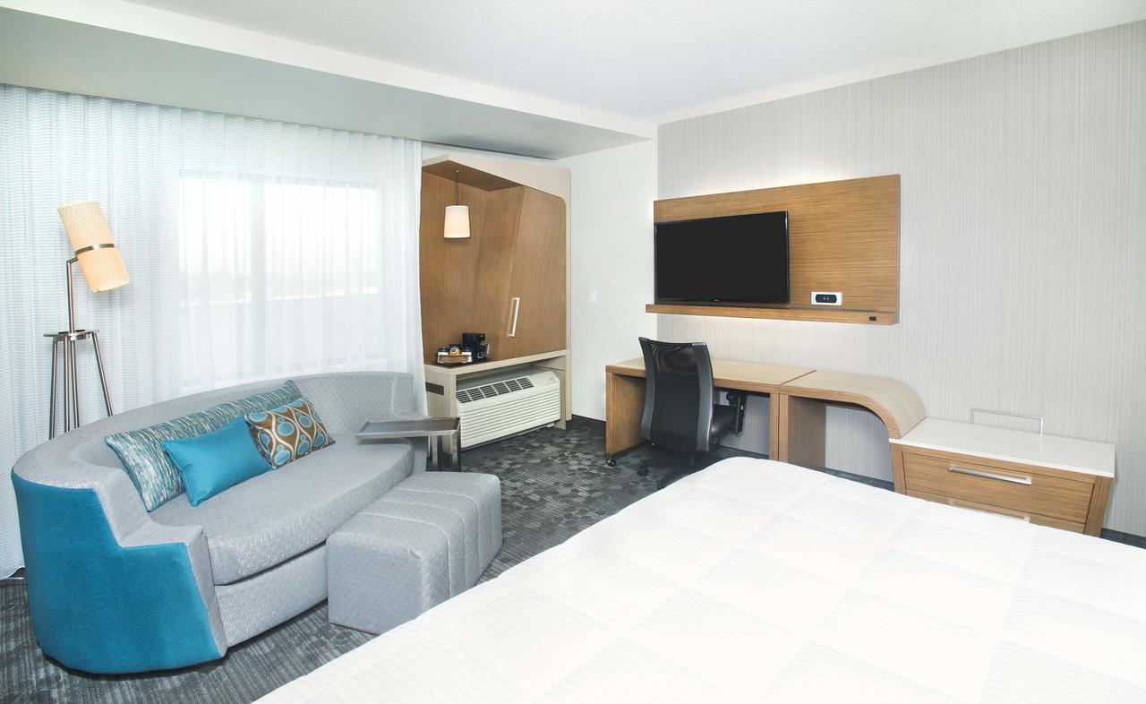 Courtyard By Marriott Redwood City - thumb 24
