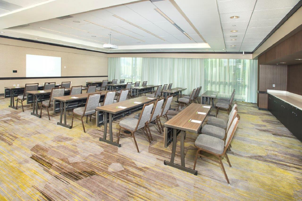Courtyard By Marriott Redwood City - thumb 18