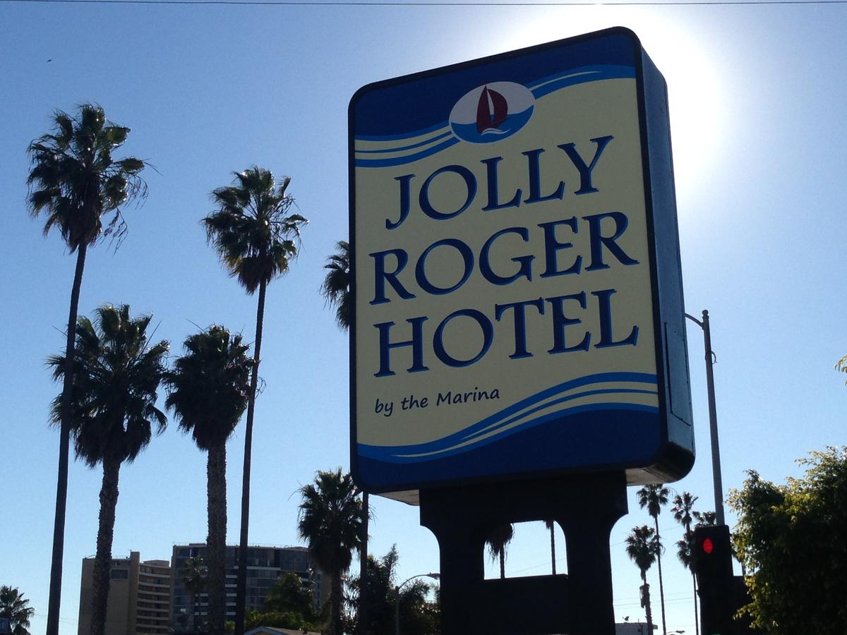 Jolly Roger Hotel - thumb 0