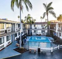 Sunset West Hotel SureStay Collection By Best Western - Accommodation Dallas
