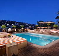 Petit Ermitage - Accommodation Dallas