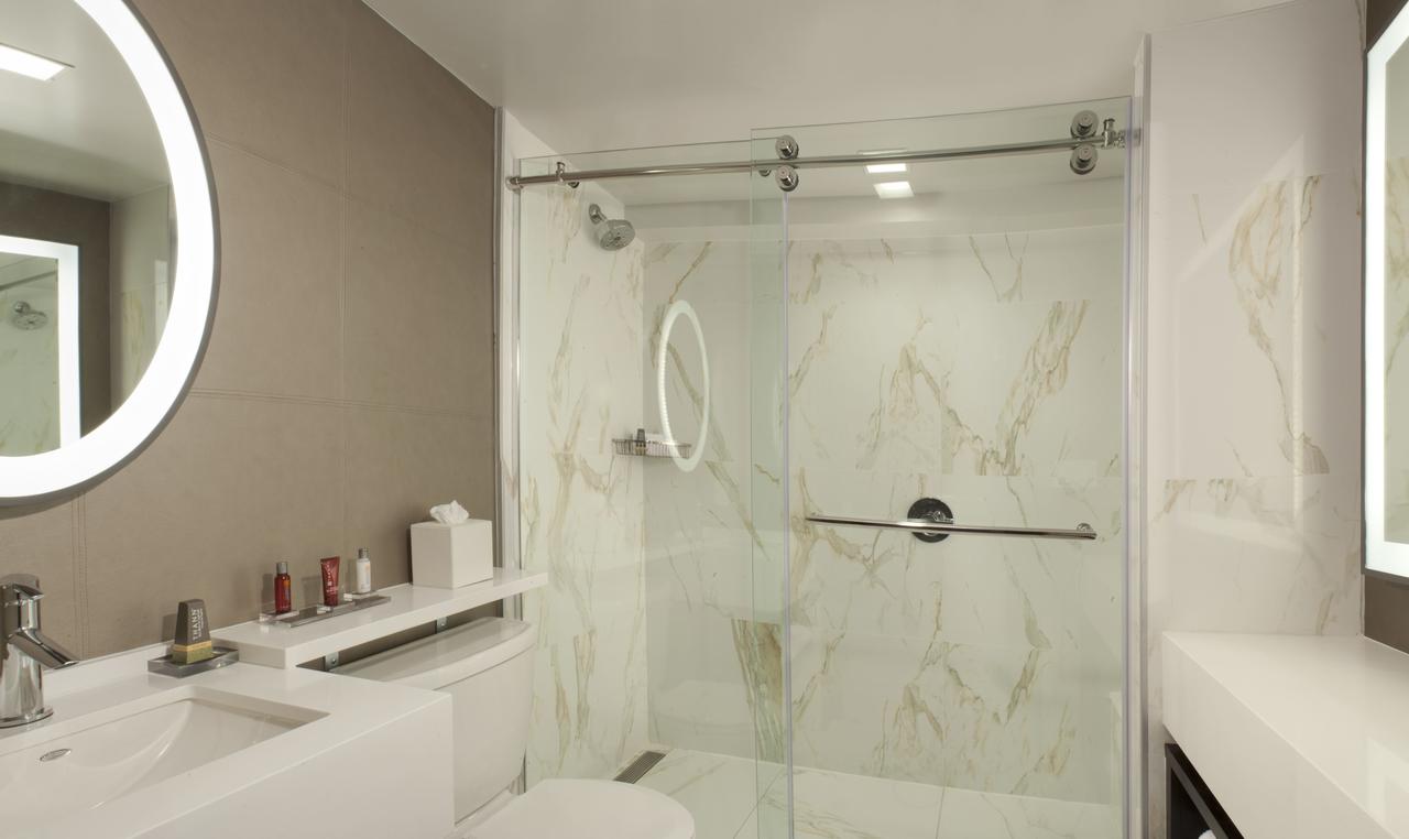 Beverly Hills Marriott - thumb 36