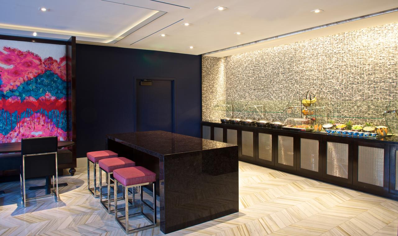 Beverly Hills Marriott - thumb 28
