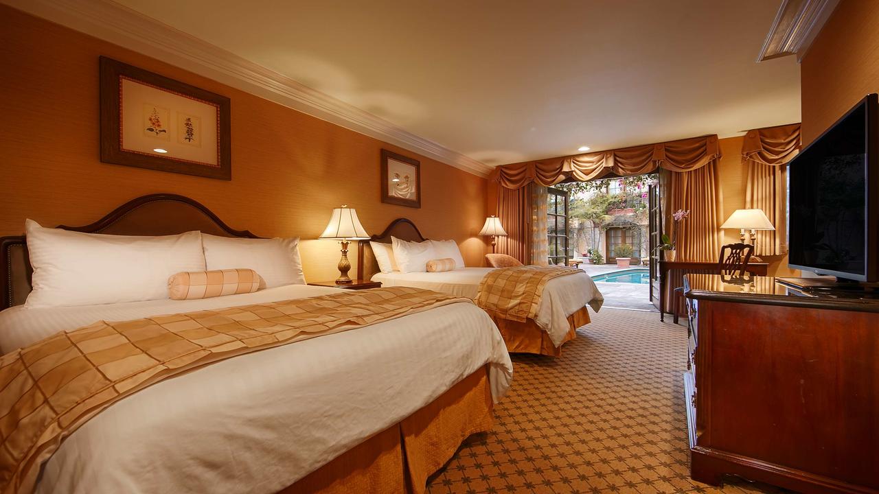 Best Western Plus Sunset Plaza Hotel - thumb 31