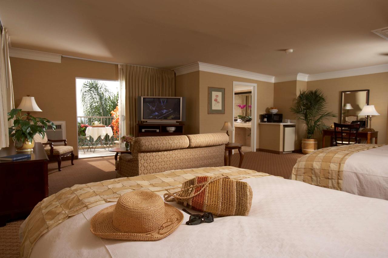 Best Western Plus Sunset Plaza Hotel - thumb 18