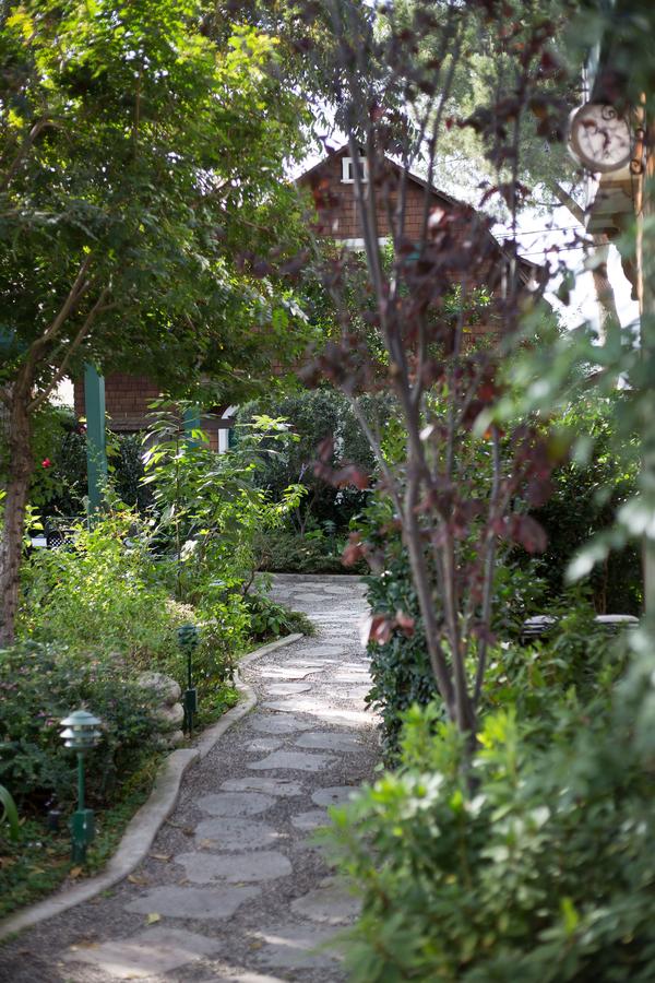 The Charlie West Hollywood - thumb 13