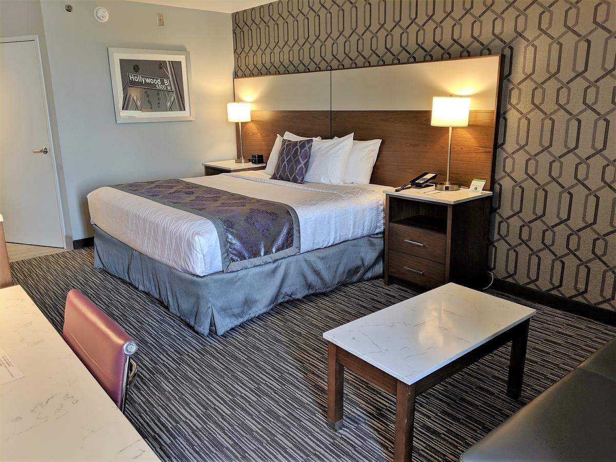 Best Western Plus Commerce Hotel - thumb 17