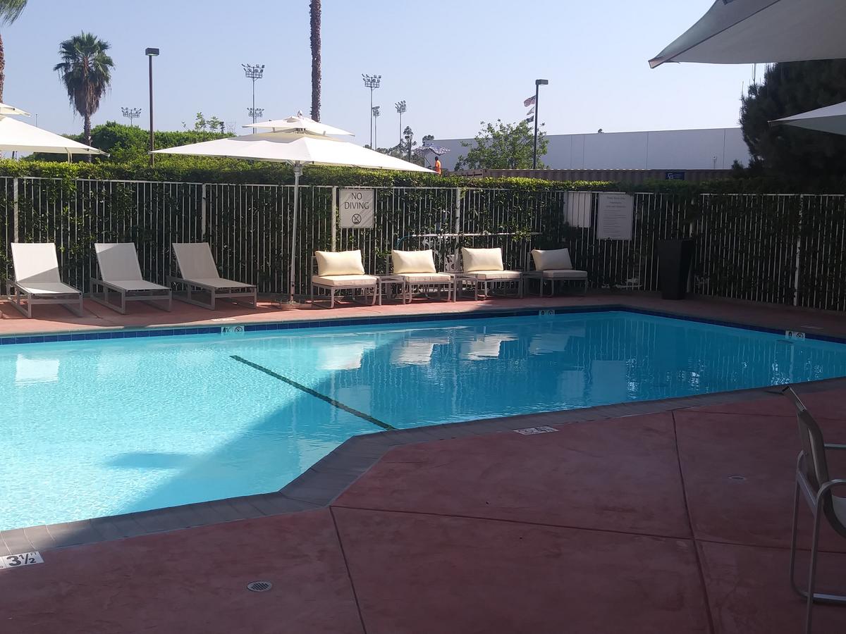 Best Western Plus Commerce Hotel - thumb 10