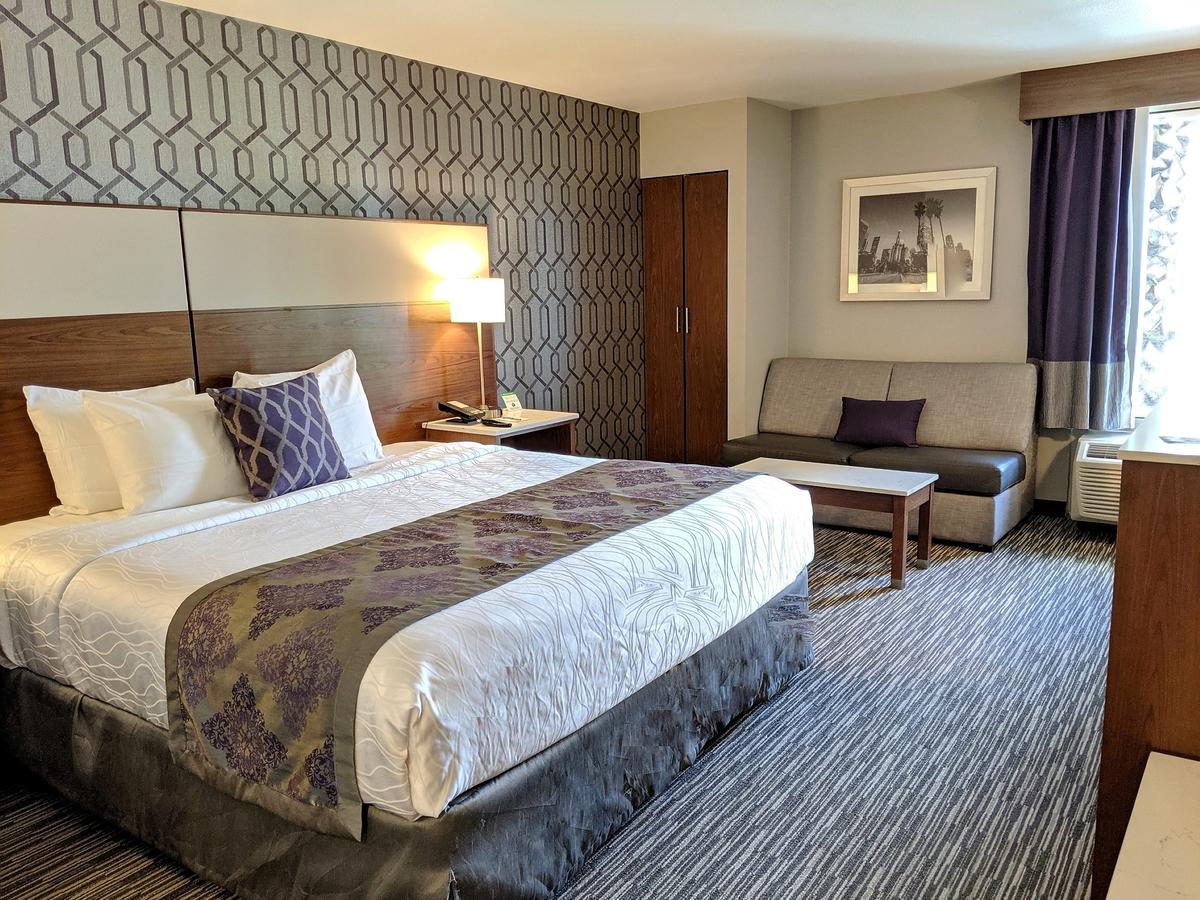 Best Western Plus Commerce Hotel - thumb 16