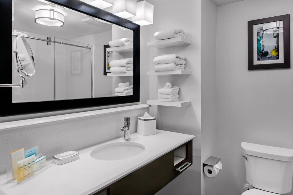 Hampton Inn & Suites Los Angeles/Hollywood, CA - thumb 26