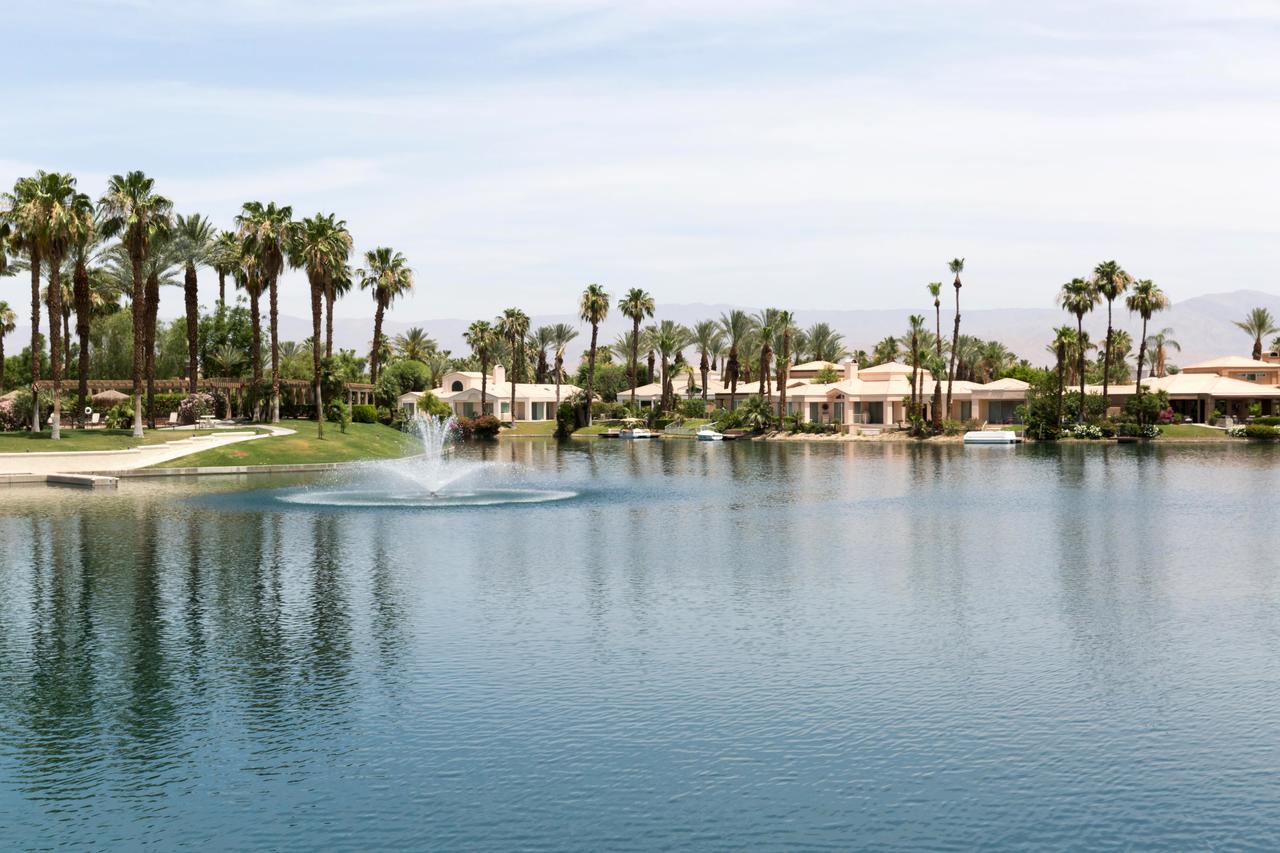 The Chateau At Lake La Quinta - thumb 8