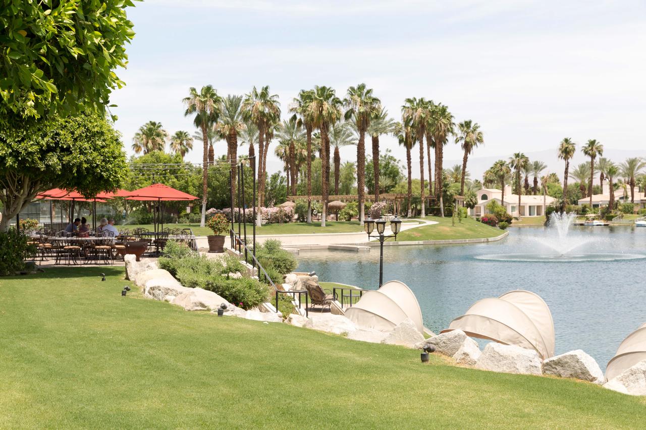 The Chateau At Lake La Quinta - thumb 9