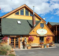 Spirit Lake Lodge  Snowmobile Rentals - Accommodation Dallas