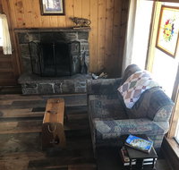 Pine Grove Cabins - Accommodation Dallas