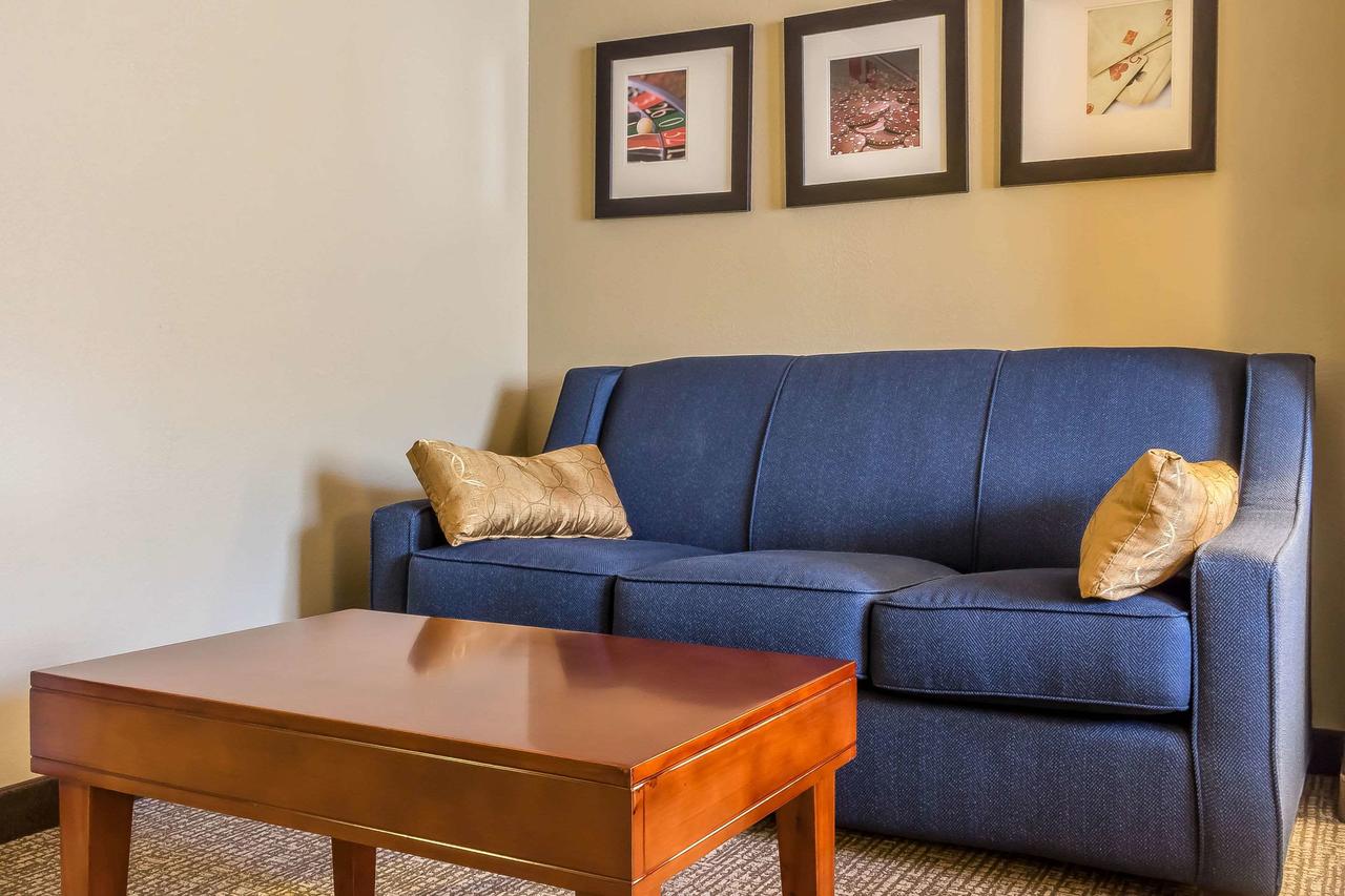 Comfort Suites Norwich - thumb 22