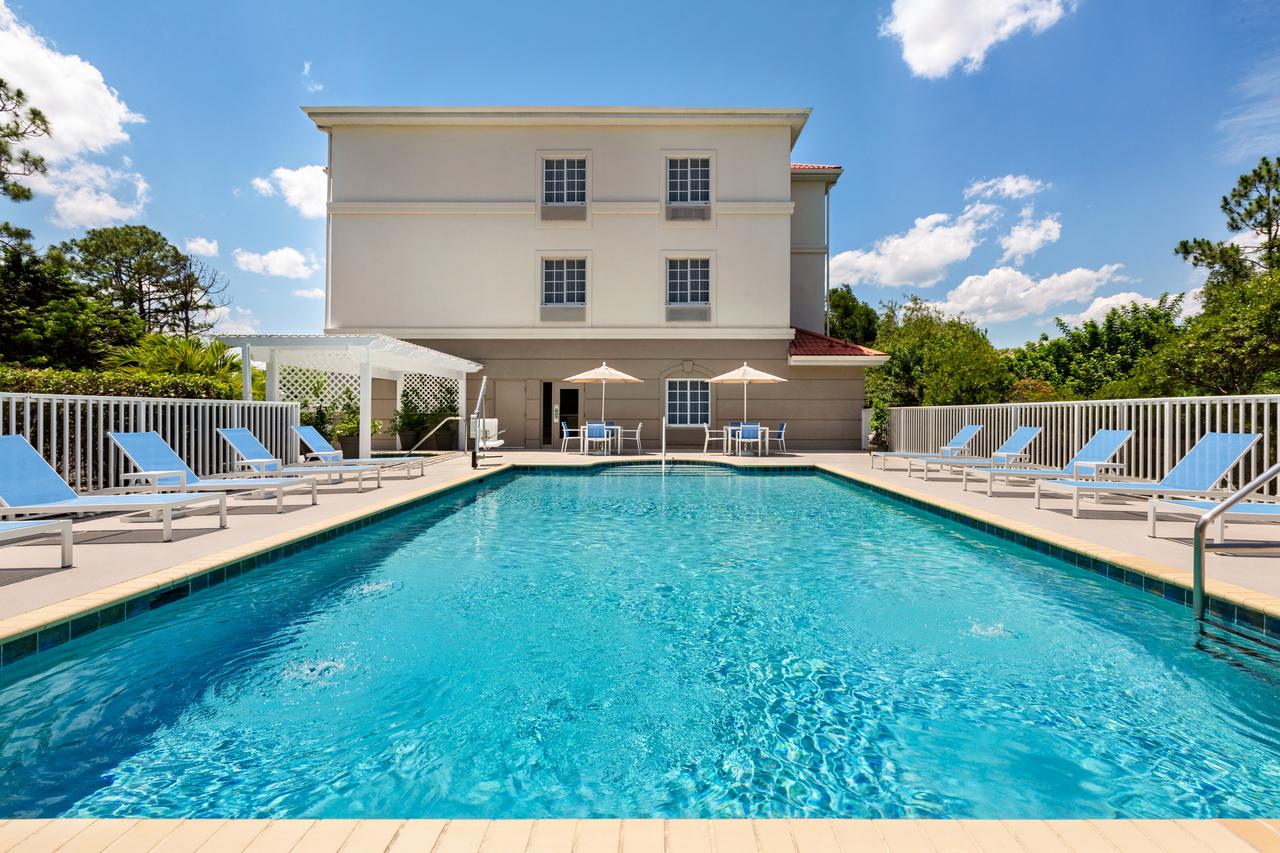 La Quinta By Wyndham Port Charlotte - thumb 34