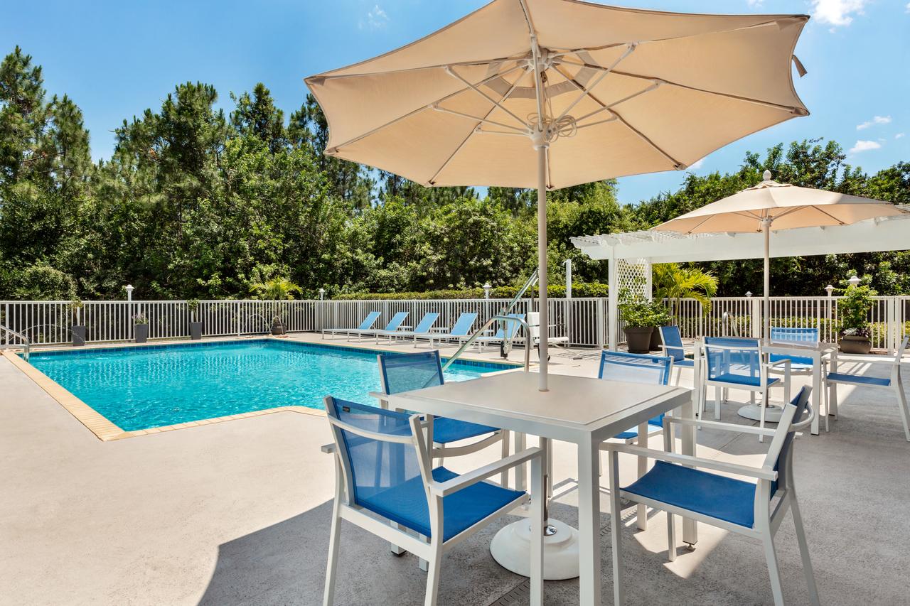 La Quinta By Wyndham Port Charlotte - thumb 32