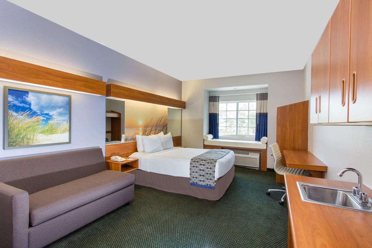 Microtel Inn And Suites By Wyndham Port Charlotte - thumb 16