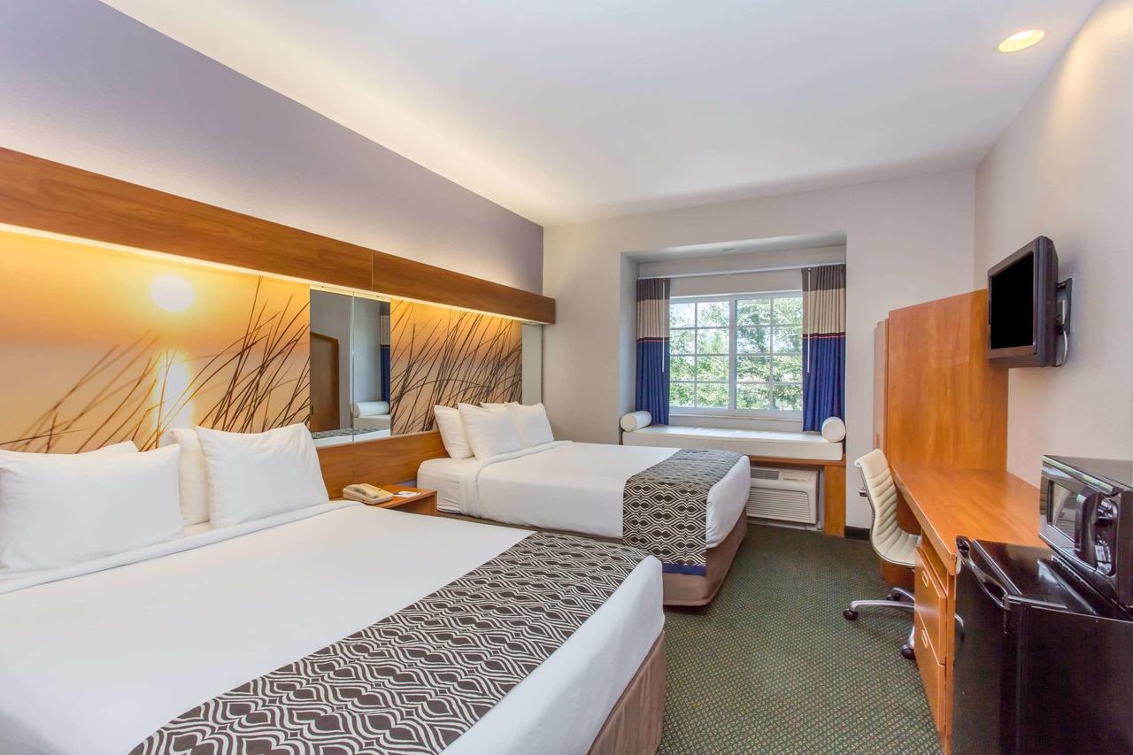 Microtel Inn And Suites By Wyndham Port Charlotte - thumb 25