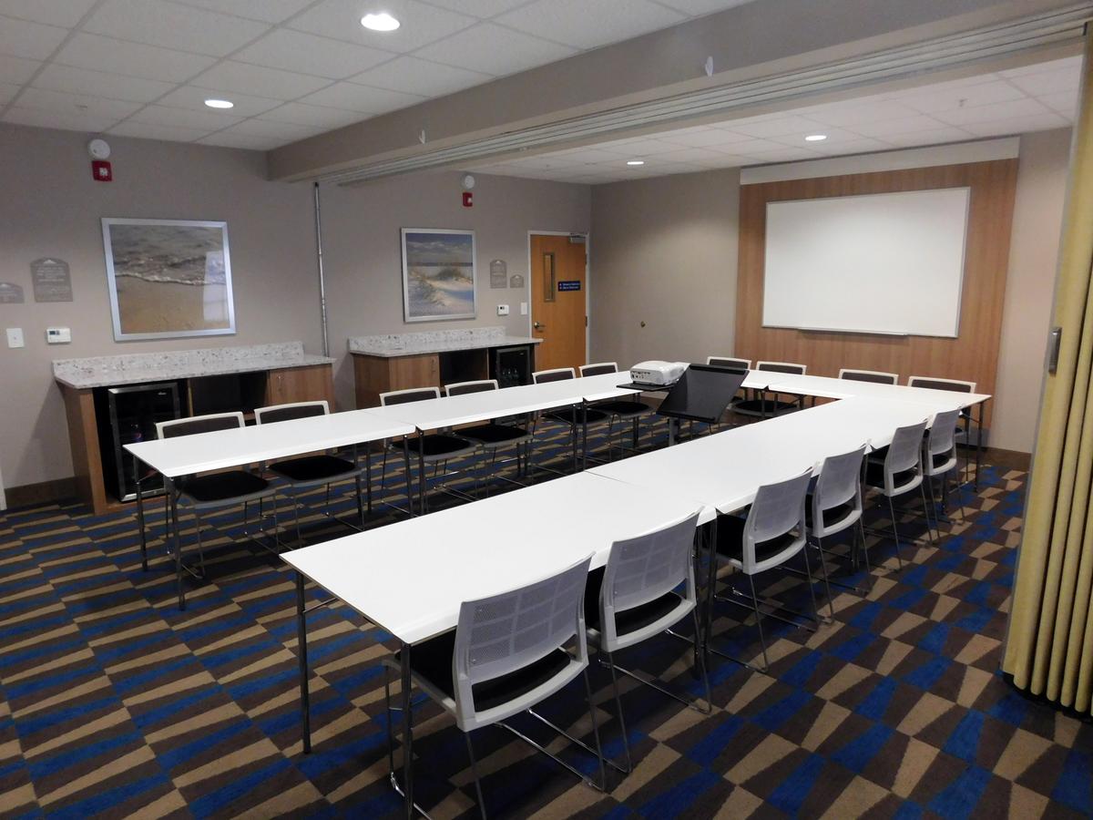 Microtel Inn And Suites By Wyndham Port Charlotte - thumb 8