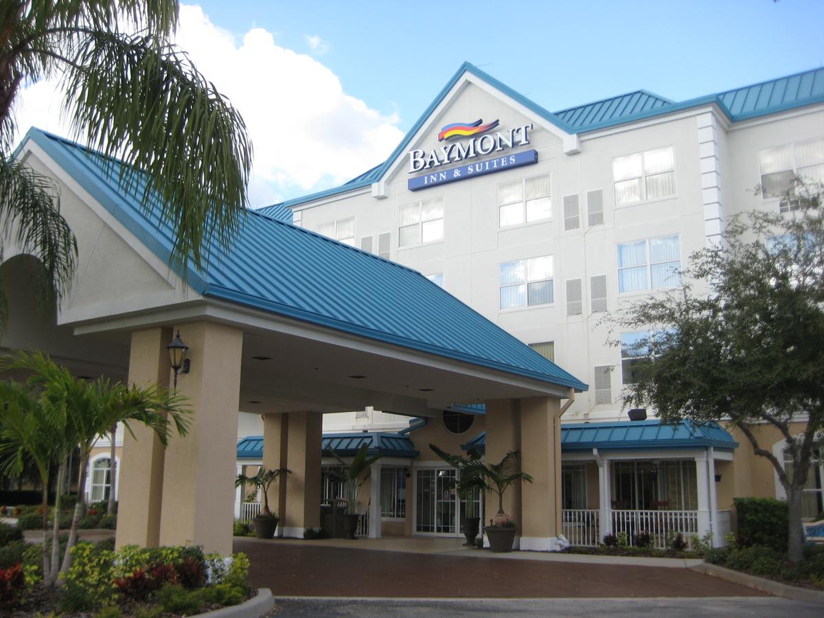 Baymont By Wyndham Fort Myers Airport - thumb 1
