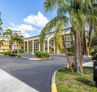 Quality Inn Palm Beach International Airport - Accommodation Dallas