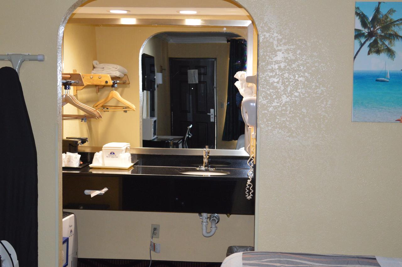 Americas Best Value Inn Fort Myers - thumb 28