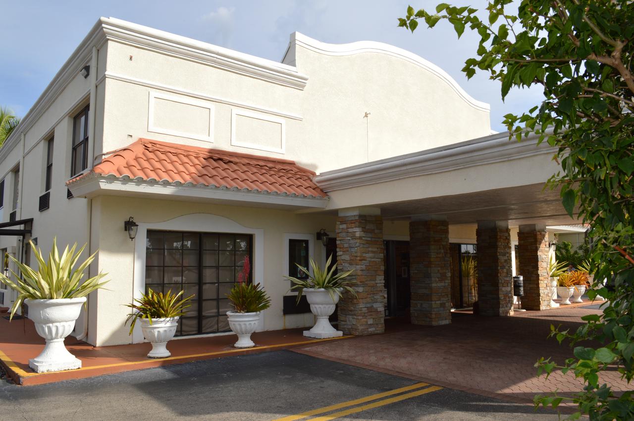 Americas Best Value Inn Fort Myers - thumb 9