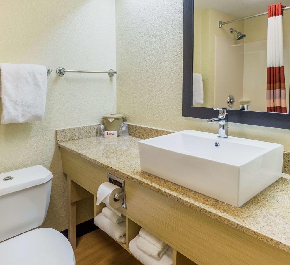 Red Roof Inn PLUS+ West Palm Beach - thumb 17