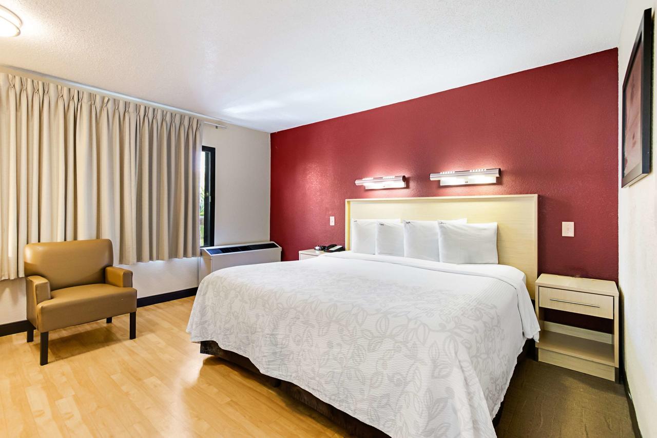 Red Roof Inn PLUS+ West Palm Beach - thumb 0