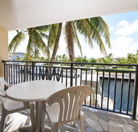 Waterside Suites and Marina - Accommodation Dallas