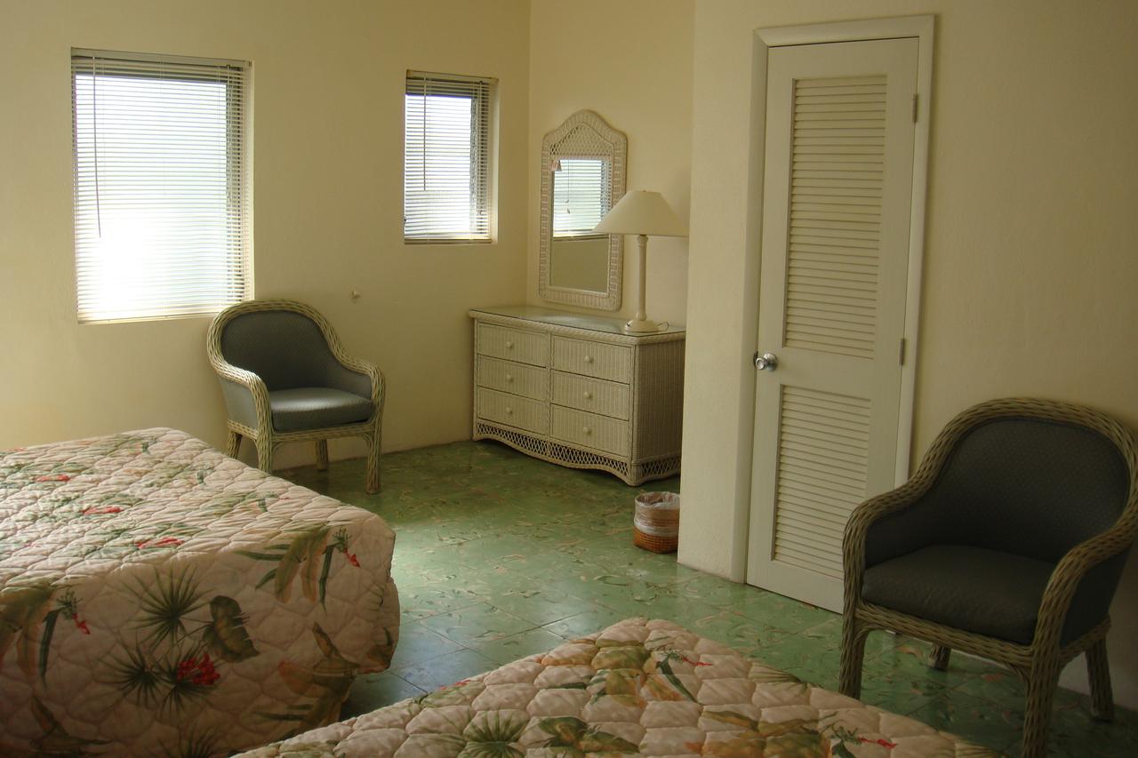 El Patio Motel - thumb 17