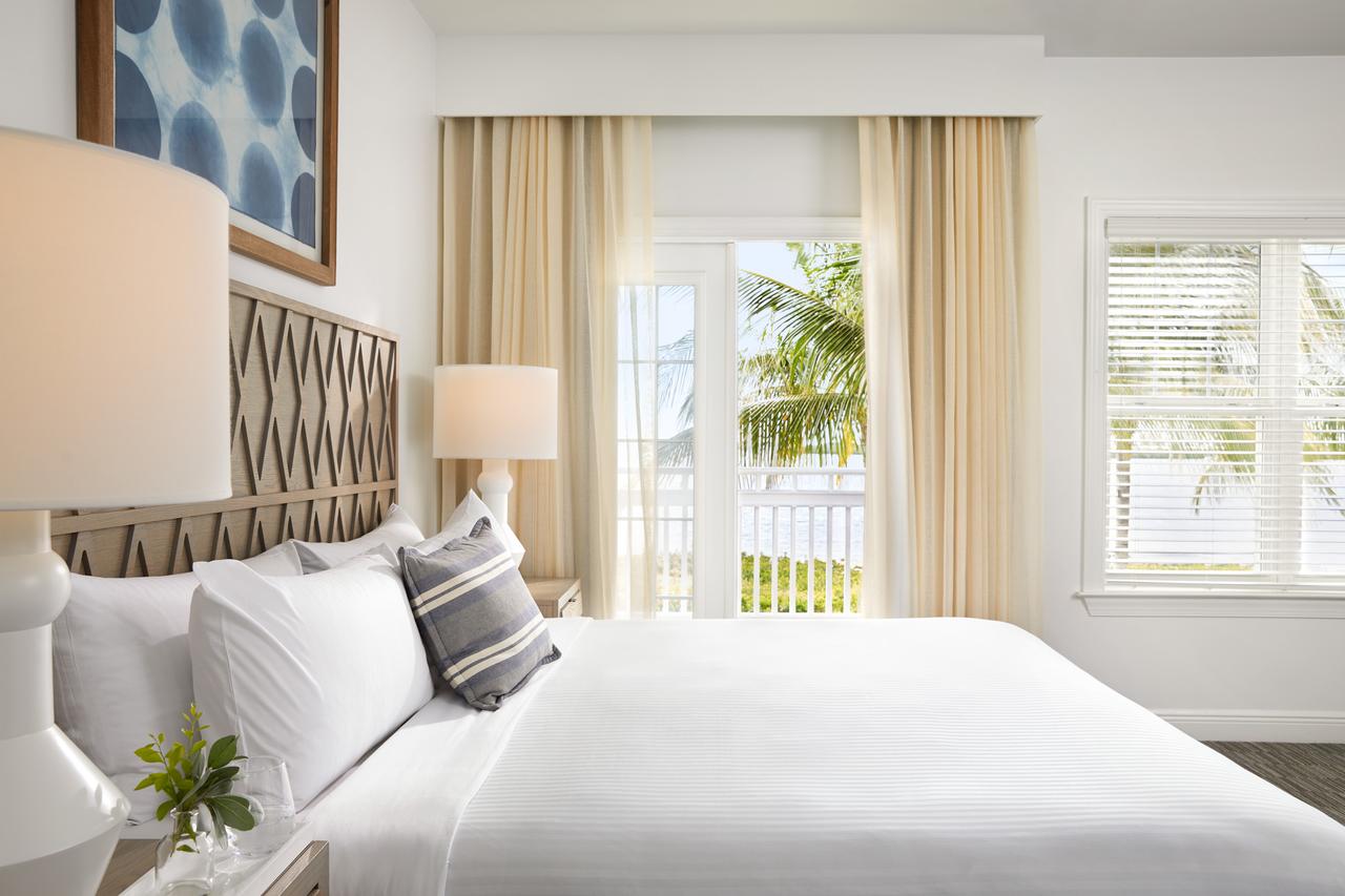 Parrot Key Hotel & Villas - thumb 1