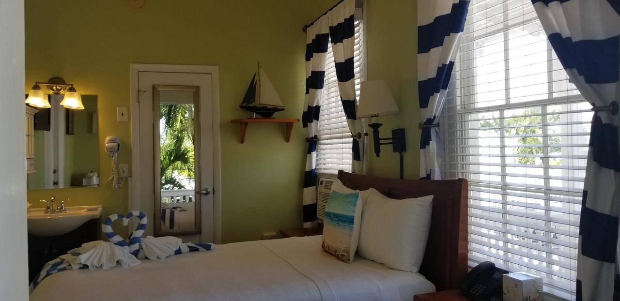 The Palms Hotel - thumb 10