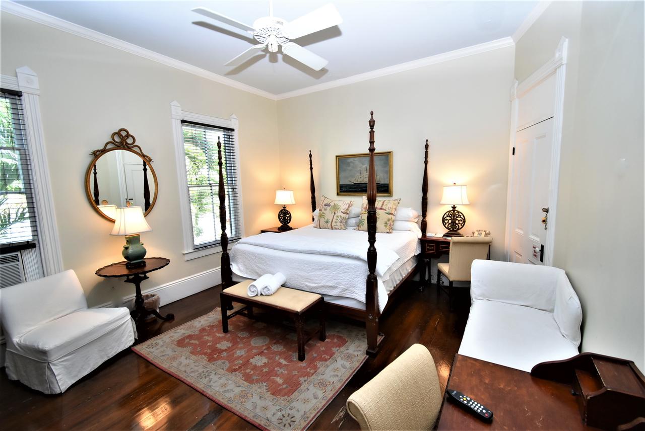 Simonton Court Historic Inn & Cottages - thumb 17