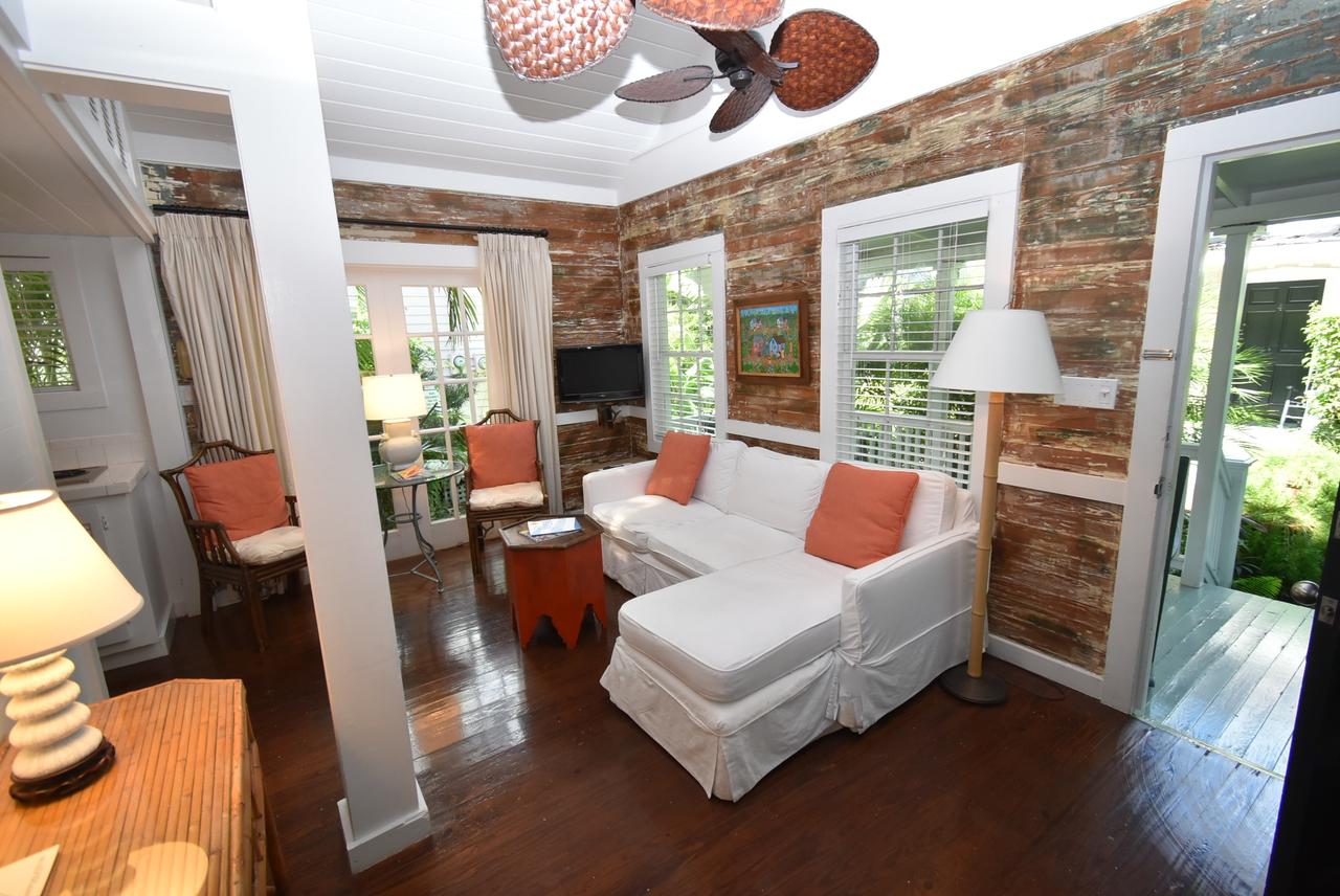 Simonton Court Historic Inn & Cottages - thumb 6