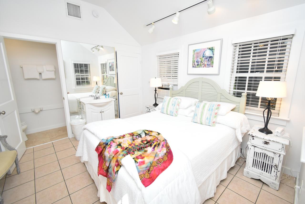 Simonton Court Historic Inn & Cottages - thumb 24