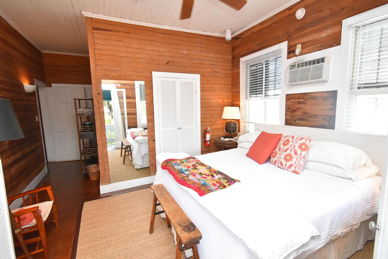 Simonton Court Historic Inn & Cottages - thumb 21