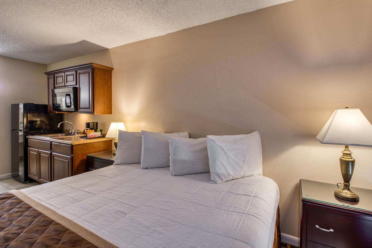 Palms Garden Inn - thumb 8