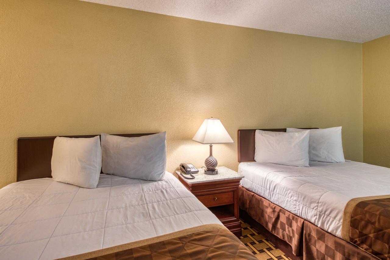 Palms Garden Inn - thumb 4