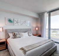 Stunning 2 Bedroom Bay Front Apt w/ Breathless View 1909 - Accommodation Dallas